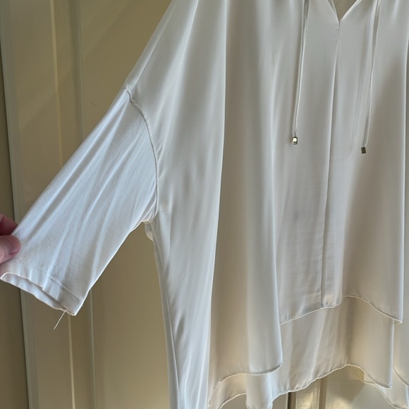 Off white blouse - Picture 4 of 6